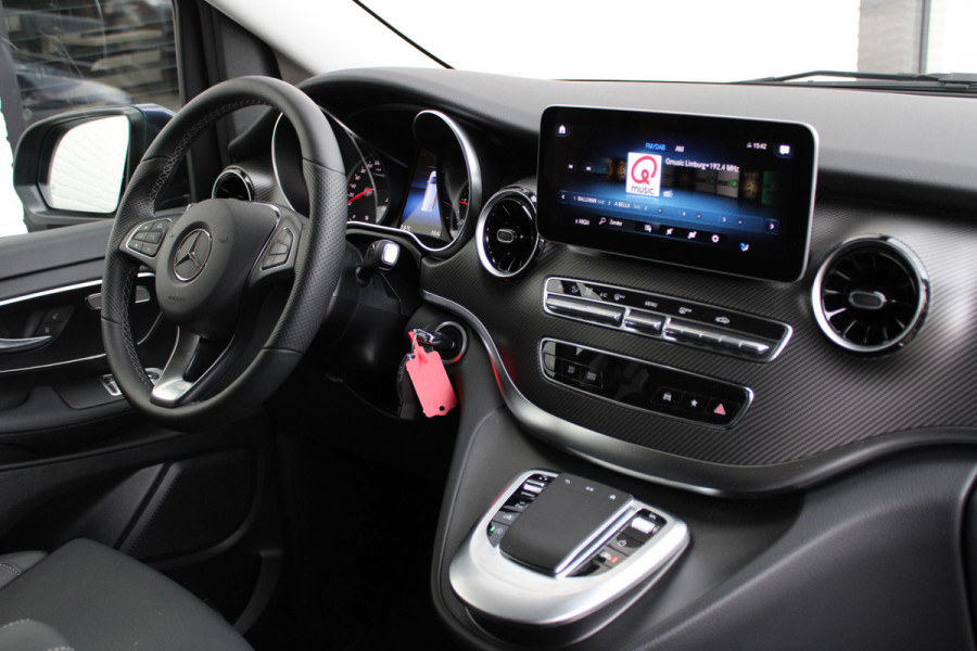 Mercedes-Benz V-Klasse 250d / Lang / AMG / DC / 2x Elec Schuifdeur / Camera / Vol Opties / NIEUWSTAAT Mercedes-Benz V-Klasse 250d / Lang / AMG / DC / 2x Elec Schuifdeur / Camera / Vol Opties / NIEUWSTAAT