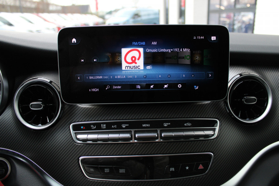 Mercedes-Benz V-Klasse 250d / Lang / AMG / DC / 2x Elec Schuifdeur / Camera / Vol Opties / NIEUWSTAAT Mercedes-Benz V-Klasse 250d / Lang / AMG / DC / 2x Elec Schuifdeur / Camera / Vol Opties / NIEUWSTAAT