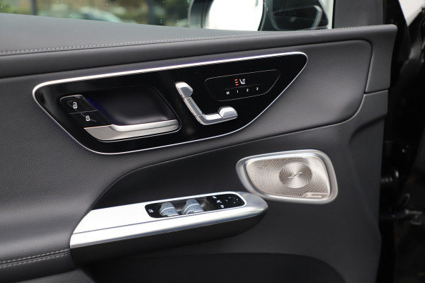 Mercedes-Benz GLC 300e AMG 4-Matic Aut9 | 313PK | Head-up | Pano | Memory | Burmester | Distronic | Digital-light | Keyles-go | Sfeerverlichting | Mercedes-Benz GLC 300e AMG 4-Matic Aut9 | 313PK | Head-up | Pano | Memory | Burmester | Distronic | Digital-light | Keyles-go | Sfeerverlichting |