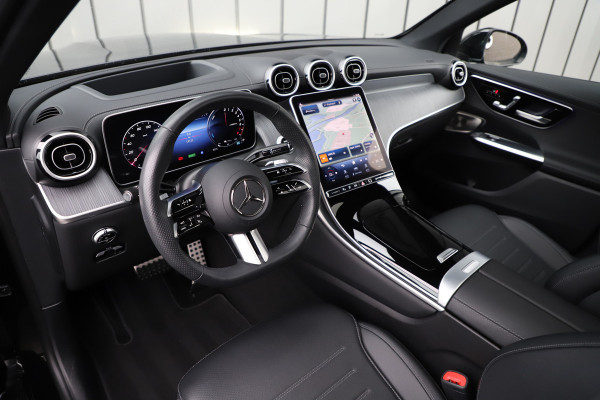 Mercedes-Benz GLC 300e AMG 4-Matic Aut9 | 313PK | Head-up | Pano | Memory | Burmester | Distronic | Digital-light | Keyles-go | Sfeerverlichting | Mercedes-Benz GLC 300e AMG 4-Matic Aut9 | 313PK | Head-up | Pano | Memory | Burmester | Distronic | Digital-light | Keyles-go | Sfeerverlichting |