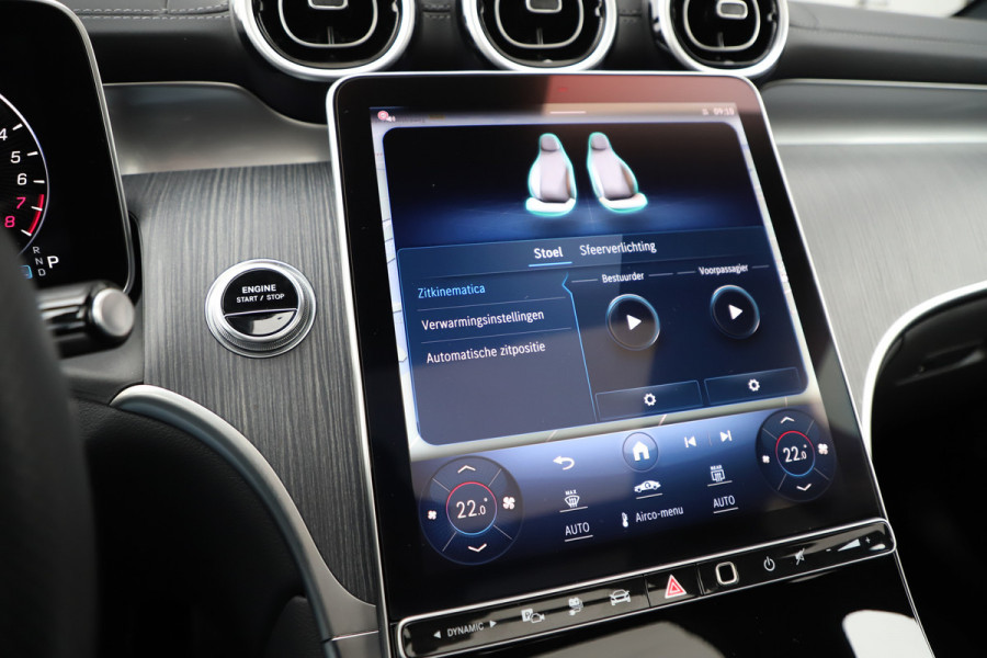 Mercedes-Benz GLC 300e AMG 4-Matic Aut9 | 313PK | Head-up | Pano | Memory | Burmester | Distronic | Digital-light | Keyles-go | Sfeerverlichting | Mercedes-Benz GLC 300e AMG 4-Matic Aut9 | 313PK | Head-up | Pano | Memory | Burmester | Distronic | Digital-light | Keyles-go | Sfeerverlichting |