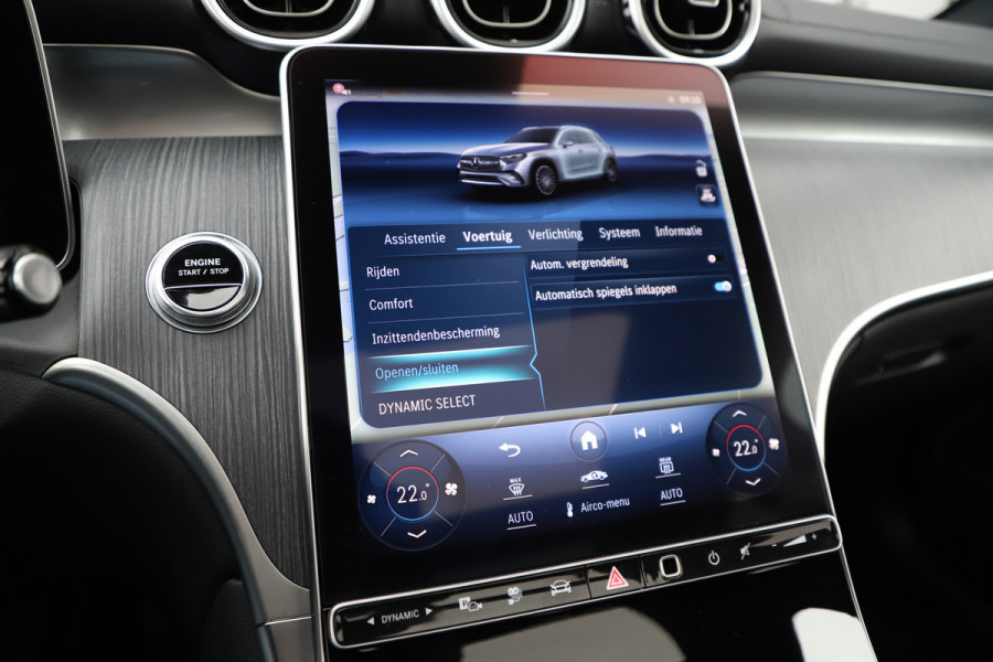 Mercedes-Benz GLC 300e AMG 4-Matic Aut9 | 313PK | Head-up | Pano | Memory | Burmester | Distronic | Digital-light | Keyles-go | Sfeerverlichting | Mercedes-Benz GLC 300e AMG 4-Matic Aut9 | 313PK | Head-up | Pano | Memory | Burmester | Distronic | Digital-light | Keyles-go | Sfeerverlichting |