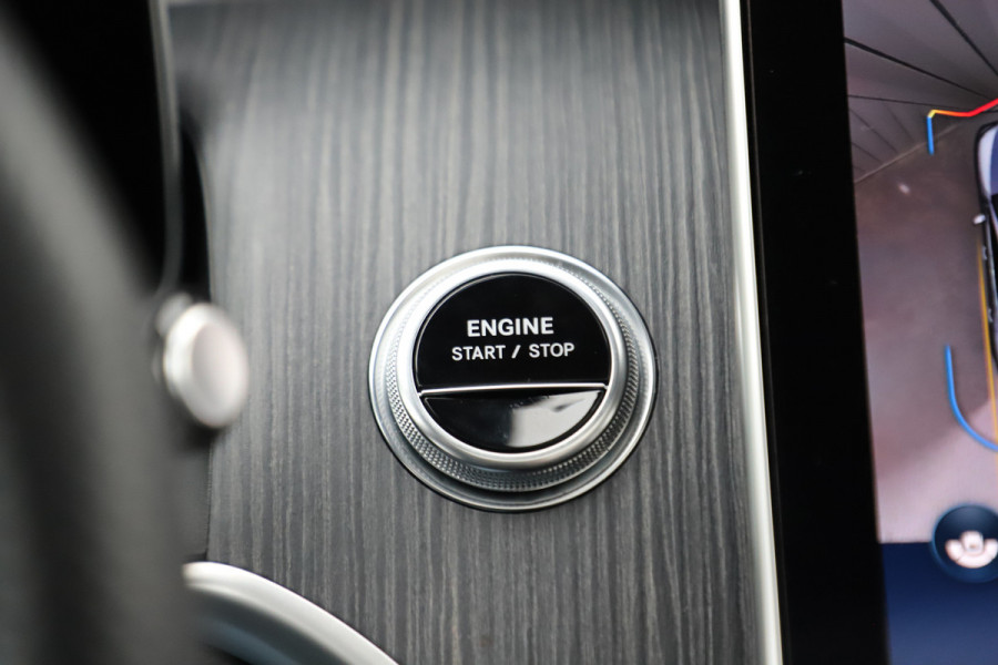 Mercedes-Benz GLC 300e AMG 4-Matic Aut9 | 313PK | Head-up | Pano | Memory | Burmester | Distronic | Digital-light | Keyles-go | Sfeerverlichting | Mercedes-Benz GLC 300e AMG 4-Matic Aut9 | 313PK | Head-up | Pano | Memory | Burmester | Distronic | Digital-light | Keyles-go | Sfeerverlichting |