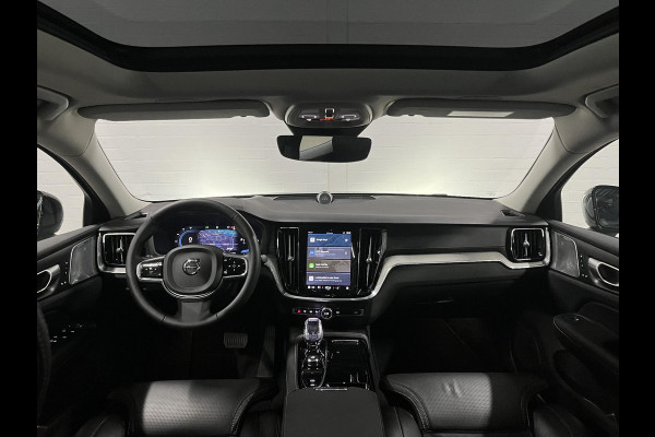 Volvo S60 2.0 Recharge T8 AWD Ultimate Dark *455 PK* | Massage | Open dak | Bowers & Wilkins | Adapt. cruise | Stoelventilatie & Stoelverwarming | Head-up Volvo S60 2.0 Recharge T8 AWD Ultimate Dark *455 PK* | Massage | Open dak | Bowers & Wilkins | Adapt. cruise | Stoelventilatie & Stoelverwarming | Head-up