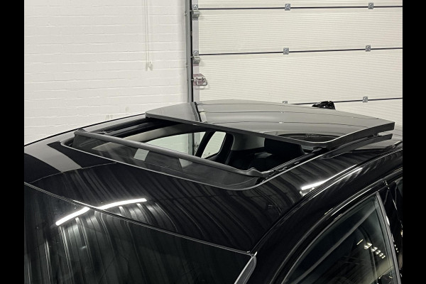 Volvo S60 2.0 Recharge T8 AWD Ultimate Dark *455 PK* | Massage | Open dak | Bowers & Wilkins | Adapt. cruise | Stoelventilatie & Stoelverwarming | Head-up Volvo S60 2.0 Recharge T8 AWD Ultimate Dark *455 PK* | Massage | Open dak | Bowers & Wilkins | Adapt. cruise | Stoelventilatie & Stoelverwarming | Head-up