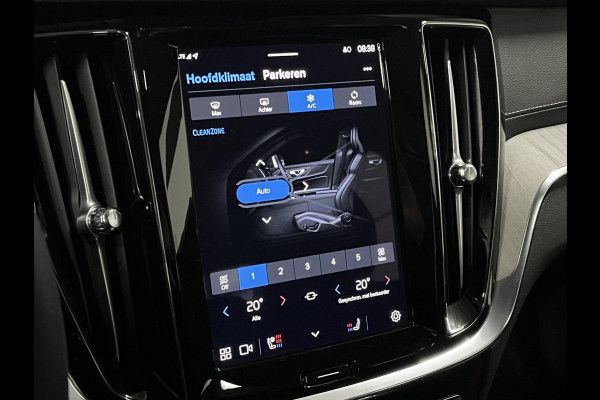 Volvo S60 2.0 Recharge T8 AWD Ultimate Dark *455 PK* | Massage | Open dak | Bowers & Wilkins | Adapt. cruise | Stoelventilatie & Stoelverwarming | Head-up Volvo S60 2.0 Recharge T8 AWD Ultimate Dark *455 PK* | Massage | Open dak | Bowers & Wilkins | Adapt. cruise | Stoelventilatie & Stoelverwarming | Head-up