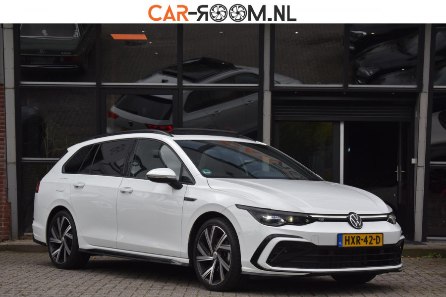Volkswagen Golf 1.5 eTSI R-Line Business+ Pano Keyless Lane Camera Trekhaak Volkswagen Golf 1.5 eTSI R-Line Business+ Pano Keyless Lane Camera Trekhaak