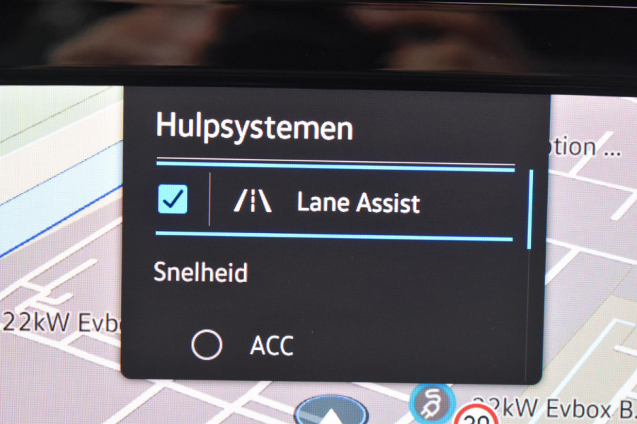 Volkswagen Golf 1.5 eTSI R-Line Business+ Pano Keyless Lane Camera Trekhaak Volkswagen Golf 1.5 eTSI R-Line Business+ Pano Keyless Lane Camera Trekhaak