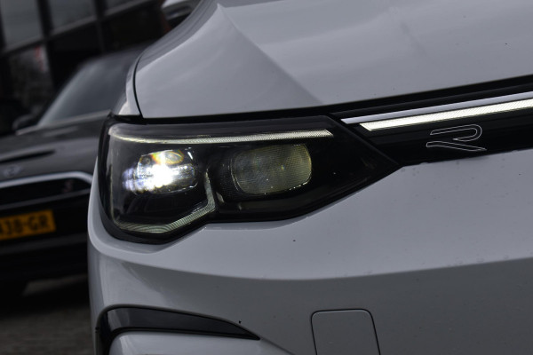 Volkswagen Golf 1.5 eTSI R-Line Business+ Pano Keyless Lane Camera Trekhaak Volkswagen Golf 1.5 eTSI R-Line Business+ Pano Keyless Lane Camera Trekhaak