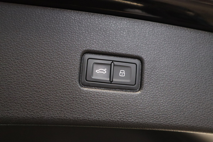 Audi Q5 Sportback 55 TFSI e S edition Full-led Panoramadak Bang&Olufsen Audi Q5 Sportback 55 TFSI e S edition Full-led Panoramadak Bang&Olufsen