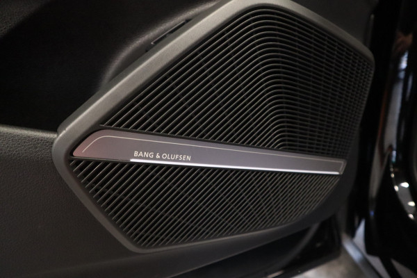 Audi Q5 Sportback 55 TFSI e S edition Full-led Panoramadak Bang&Olufsen Audi Q5 Sportback 55 TFSI e S edition Full-led Panoramadak Bang&Olufsen