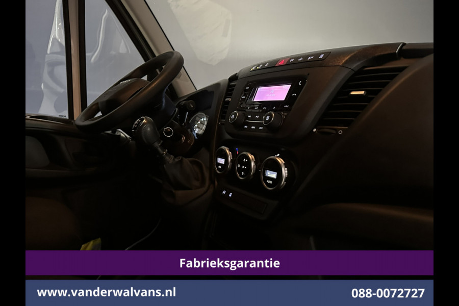 Iveco Daily 35S16V 157pk L2H2 Fabrieksgarantie Euro6 Airco | 3500kg trekvermogen | Parkeersensoren bijrijdersbank Iveco Daily 35S16V 157pk L2H2 Fabrieksgarantie Euro6 Airco | 3500kg trekvermogen | Parkeersensoren bijrijdersbank