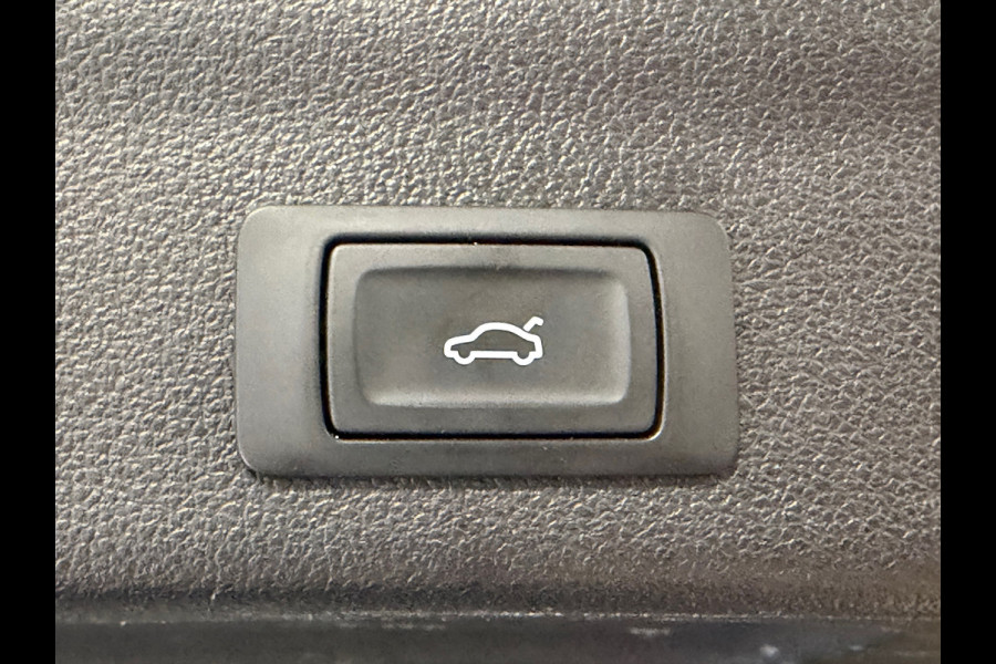 Audi A6 Avant 45 TDI quattro S edition ADAPTIEVE CRUISE CONTROL CAMERA PARKEERSENSOREN VOOR EN ACHTER STOELVERWARMING NAVI