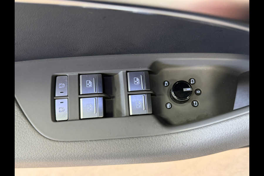 Audi A6 Avant 45 TDI quattro S edition ADAPTIEVE CRUISE CONTROL CAMERA PARKEERSENSOREN VOOR EN ACHTER STOELVERWARMING NAVI