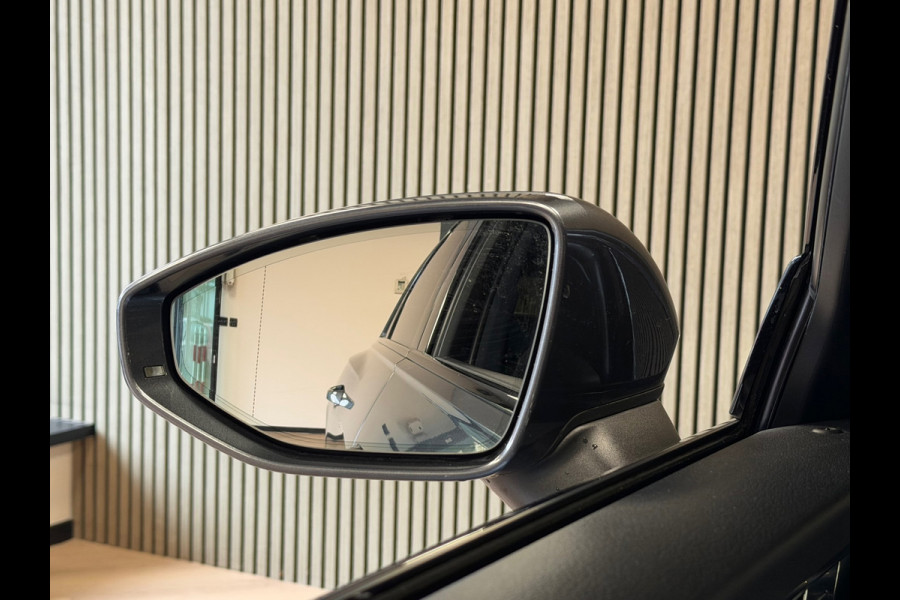 Audi A6 Avant 45 TDI quattro S edition ADAPTIEVE CRUISE CONTROL CAMERA PARKEERSENSOREN VOOR EN ACHTER STOELVERWARMING NAVI