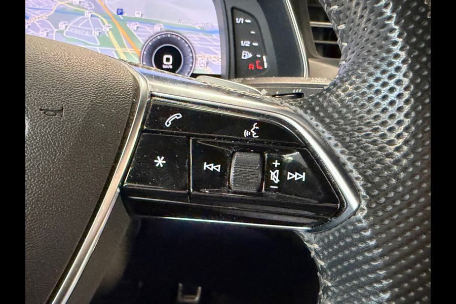 Audi A6 Avant 45 TDI quattro S edition ADAPTIEVE CRUISE CONTROL CAMERA PARKEERSENSOREN VOOR EN ACHTER STOELVERWARMING NAVI