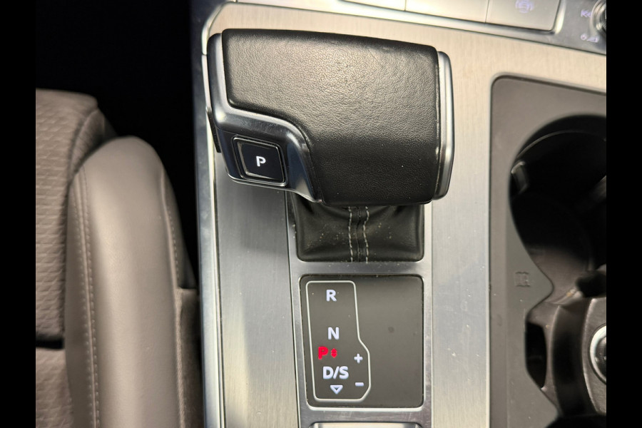 Audi A6 Avant 45 TDI quattro S edition ADAPTIEVE CRUISE CONTROL CAMERA PARKEERSENSOREN VOOR EN ACHTER STOELVERWARMING NAVI