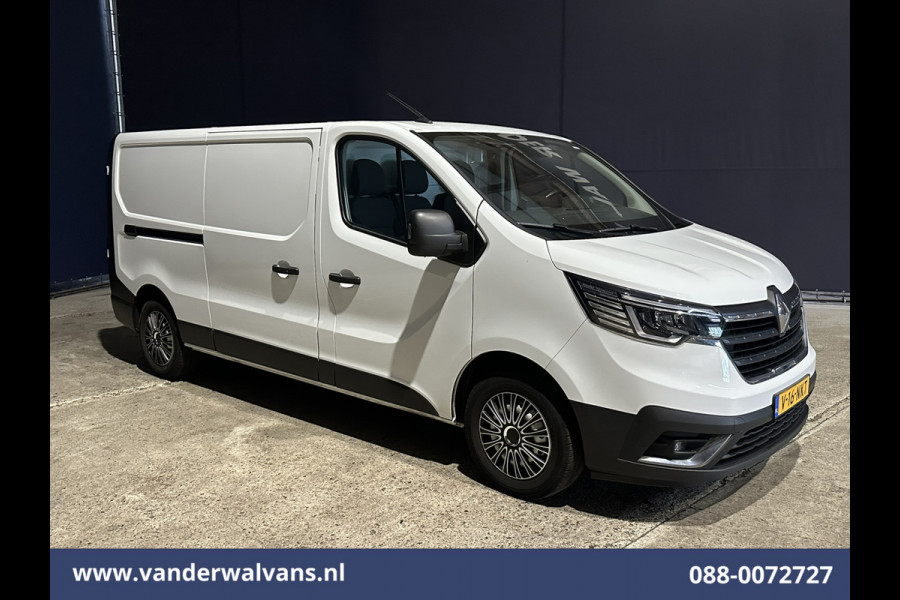Renault Trafic 2.0 dCi 131pk L2H1 Euro6 Airco | Camera | Navigatie | LED | Cruisecontrol 270 Graden achterdeuren, Parkeersensoren, Bijrijdersbank, 2500kg trekvermogen Renault Trafic 2.0 dCi 131pk L2H1 Euro6 Airco | Camera | Navigatie | LED | Cruisecontrol 270 Graden achterdeuren, Parkeersensoren, Bijrijdersbank, 2500kg trekvermogen