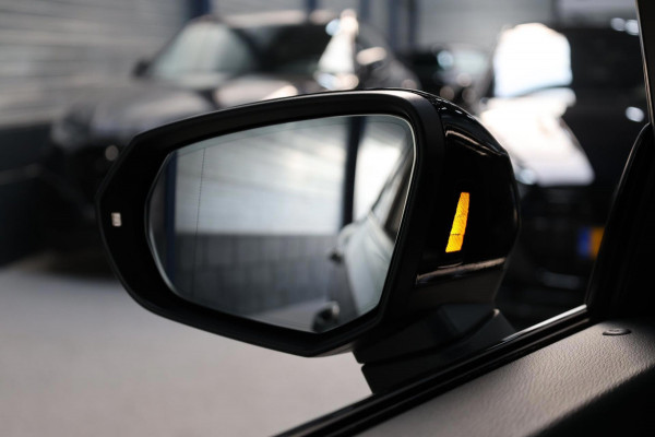 Audi Q3 40 TFSI quattro S Edition 190+PK S-LINE/LED/VIRTUAL/PANO/S.VERWARMING/20" LMV/CAM/ECC/12 MND GARANTIE!