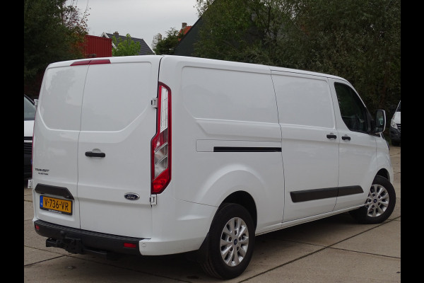 Ford Transit Custom 2.0 TDCI L2H1 Automaat Ford Transit Custom 2.0 TDCI L2H1 Automaat