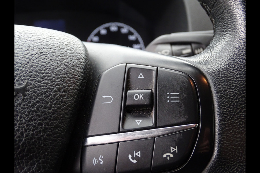 Ford Transit Custom 2.0 TDCI L2H1 Automaat Ford Transit Custom 2.0 TDCI L2H1 Automaat