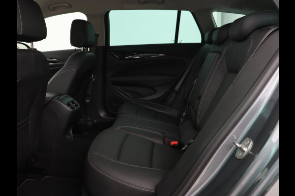 Opel Insignia 1.5 Turbo Innovation | Leder | Stoelverwarming | Camera | Carplay | Matrix LED | Navigatie | Comfortstoelen | Cruise control Opel Insignia 1.5 Turbo Innovation | Leder | Stoelverwarming | Camera | Carplay | Matrix LED | Navigatie | Comfortstoelen | Cruise control