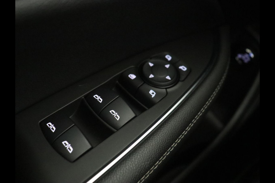 Opel Insignia 1.5 Turbo Innovation | Leder | Stoelverwarming | Camera | Carplay | Matrix LED | Navigatie | Comfortstoelen | Cruise control Opel Insignia 1.5 Turbo Innovation | Leder | Stoelverwarming | Camera | Carplay | Matrix LED | Navigatie | Comfortstoelen | Cruise control