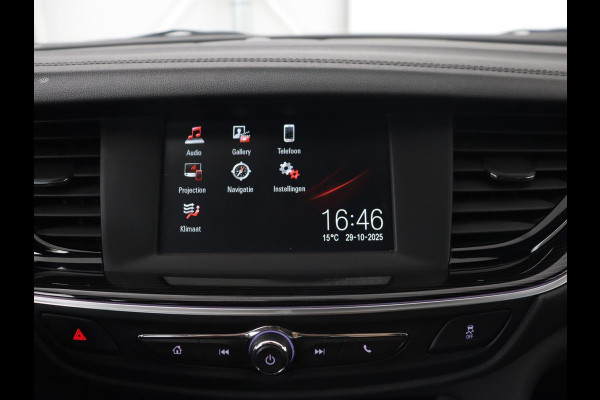 Opel Insignia 1.5 Turbo Innovation | Leder | Stoelverwarming | Camera | Carplay | Matrix LED | Navigatie | Comfortstoelen | Cruise control Opel Insignia 1.5 Turbo Innovation | Leder | Stoelverwarming | Camera | Carplay | Matrix LED | Navigatie | Comfortstoelen | Cruise control