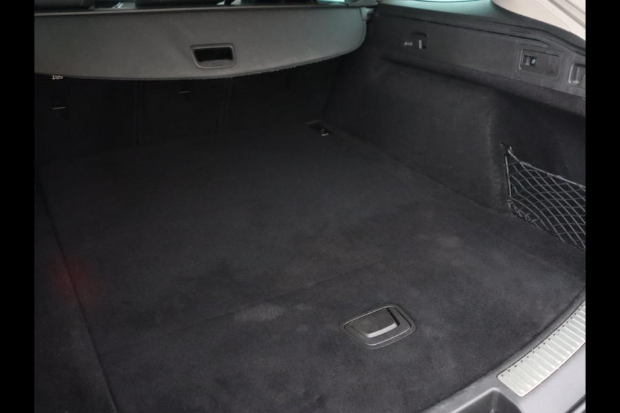 Opel Insignia 1.5 Turbo Innovation | Leder | Stoelverwarming | Camera | Carplay | Matrix LED | Navigatie | Comfortstoelen | Cruise control Opel Insignia 1.5 Turbo Innovation | Leder | Stoelverwarming | Camera | Carplay | Matrix LED | Navigatie | Comfortstoelen | Cruise control