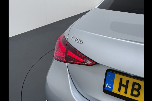 Mercedes-Benz C-Klasse 180 AMG Line | Pano Memory Keyless Digital 360 Camera Mercedes-Benz C-Klasse 180 AMG Line | Pano Memory Keyless Digital 360 Camera