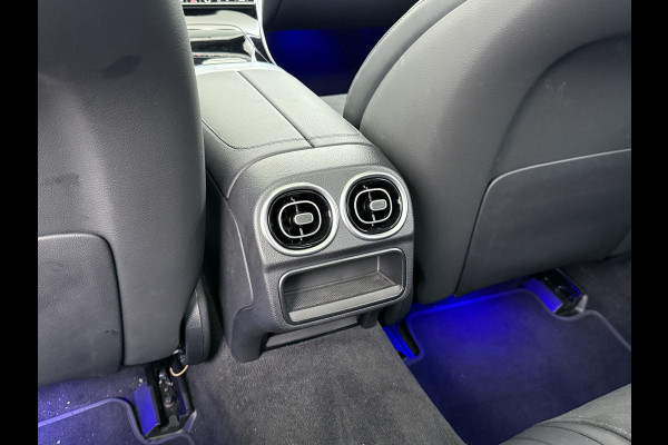 Mercedes-Benz C-Klasse 180 AMG Line | Pano Memory Keyless Digital 360 Camera Mercedes-Benz C-Klasse 180 AMG Line | Pano Memory Keyless Digital 360 Camera