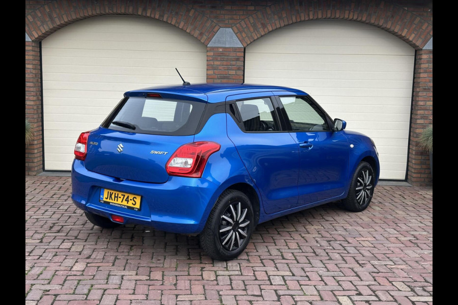Suzuki Swift 1.2i 16v Comfort Airco LED 5 drs. Suzuki Swift 1.2i 16v Comfort Airco LED 5 drs.