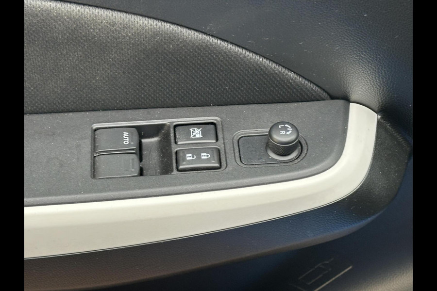 Suzuki Swift 1.2i 16v Comfort Airco LED 5 drs. Suzuki Swift 1.2i 16v Comfort Airco LED 5 drs.