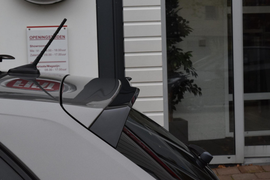 Volkswagen Polo R-Line|Open dak|LED|2xPDC|Carplay|ACC|Clima