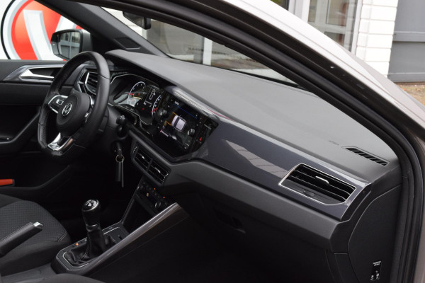 Volkswagen Polo R-Line|Open dak|LED|2xPDC|Carplay|ACC|Clima
