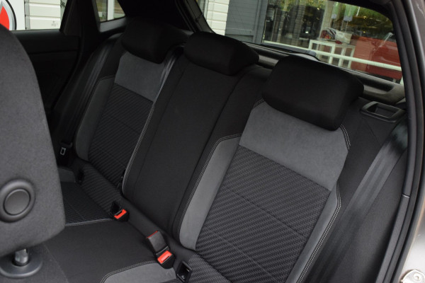 Volkswagen Polo R-Line|Open dak|LED|2xPDC|Carplay|ACC|Clima