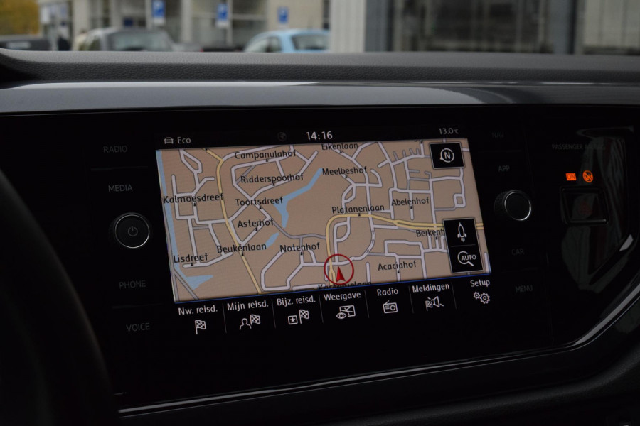 Volkswagen Polo R-Line|Open dak|LED|2xPDC|Carplay|ACC|Clima