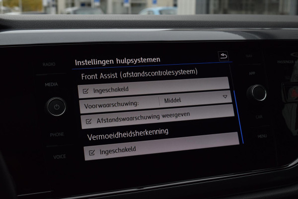 Volkswagen Polo R-Line|Open dak|LED|2xPDC|Carplay|ACC|Clima