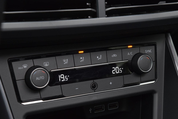 Volkswagen Polo R-Line|Open dak|LED|2xPDC|Carplay|ACC|Clima