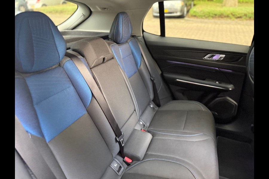 Lynk & Co 01 1.5 Plug-in Hybride l Pano l Camera l Carplay l ACC l Vol Opties l