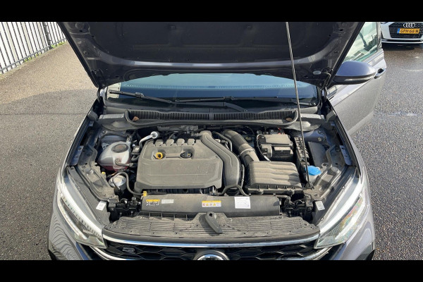 Volkswagen Taigo 1.5 TSI R-Line Business Volkswagen Taigo 1.5 TSI R-Line Business