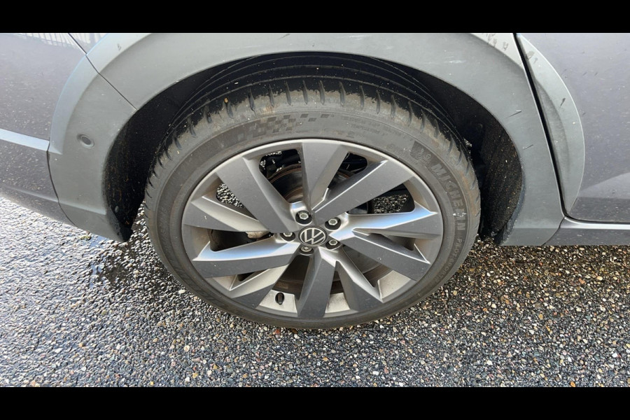 Volkswagen Taigo 1.5 TSI R-Line Business Volkswagen Taigo 1.5 TSI R-Line Business