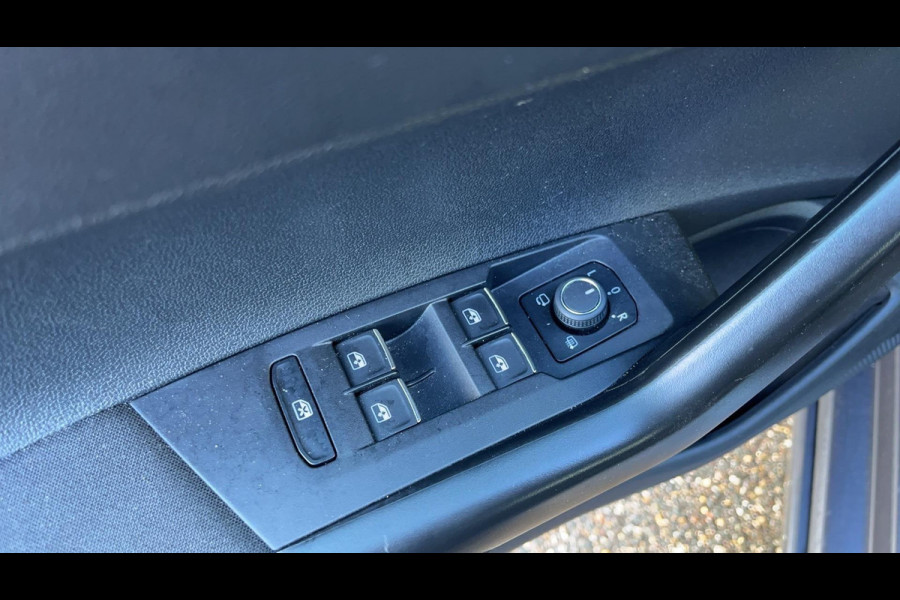 Volkswagen Taigo 1.5 TSI R-Line Business Volkswagen Taigo 1.5 TSI R-Line Business