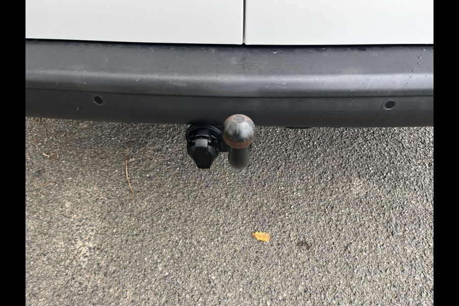 Volkswagen Transporter T6.1 2.0 TDI 150pk E6 L2 Lease €421 p/m, Airco, Navi, PDC, Sortimo inrichting, Trekhaak, Volledig onderhoudshistorie aanwezig Volkswagen Transporter T6.1 2.0 TDI 150pk E6 L2 Lease €421 p/m, Airco, Navi, PDC, Sortimo inrichting, Trekhaak, Volledig onderhoudshistorie aanwezig