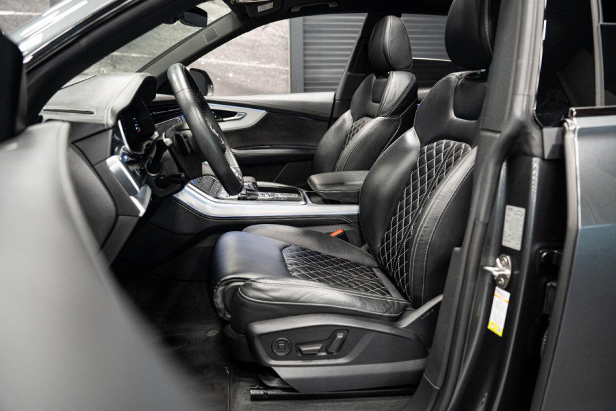 Audi Q8 55 TFSI quattro Pro Line Plus *Bang & Olufsen Advanced / Vierwiel-besturing / Soft-Close / Nachtzicht / Surround-View* Audi Q8 55 TFSI quattro Pro Line Plus *Bang & Olufsen Advanced / Vierwiel-besturing / Soft-Close / Nachtzicht / Surround-View*