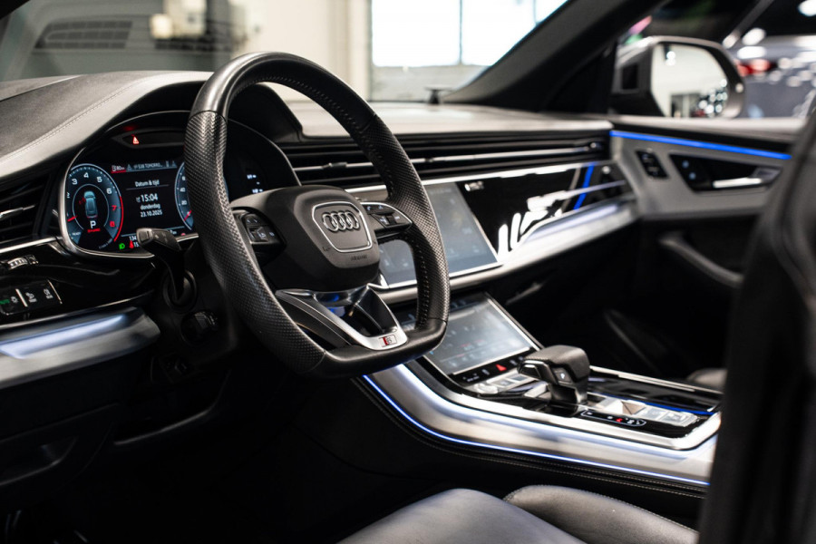 Audi Q8 55 TFSI quattro Pro Line Plus *Bang & Olufsen Advanced / Vierwiel-besturing / Soft-Close / Nachtzicht / Surround-View* Audi Q8 55 TFSI quattro Pro Line Plus *Bang & Olufsen Advanced / Vierwiel-besturing / Soft-Close / Nachtzicht / Surround-View*