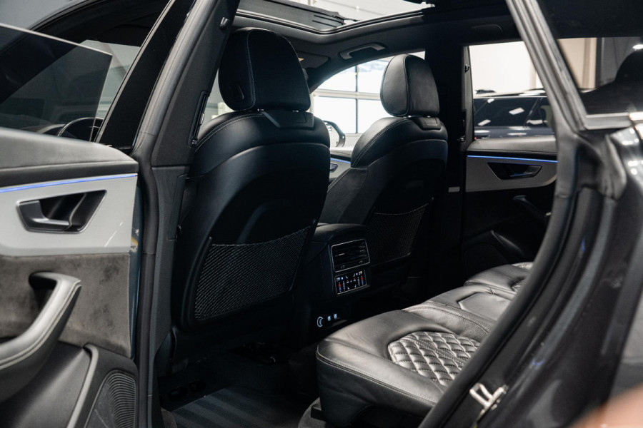 Audi Q8 55 TFSI quattro Pro Line Plus *Bang & Olufsen Advanced / Vierwiel-besturing / Soft-Close / Nachtzicht / Surround-View* Audi Q8 55 TFSI quattro Pro Line Plus *Bang & Olufsen Advanced / Vierwiel-besturing / Soft-Close / Nachtzicht / Surround-View*