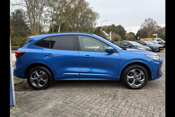 Ford Kuga 2.5 PHEV ST-Line 225pk | Nieuw Model! | Wegklapbare Trekhaak | Winter Pack Ford Kuga 2.5 PHEV ST-Line 225pk | Nieuw Model! | Wegklapbare Trekhaak | Winter Pack