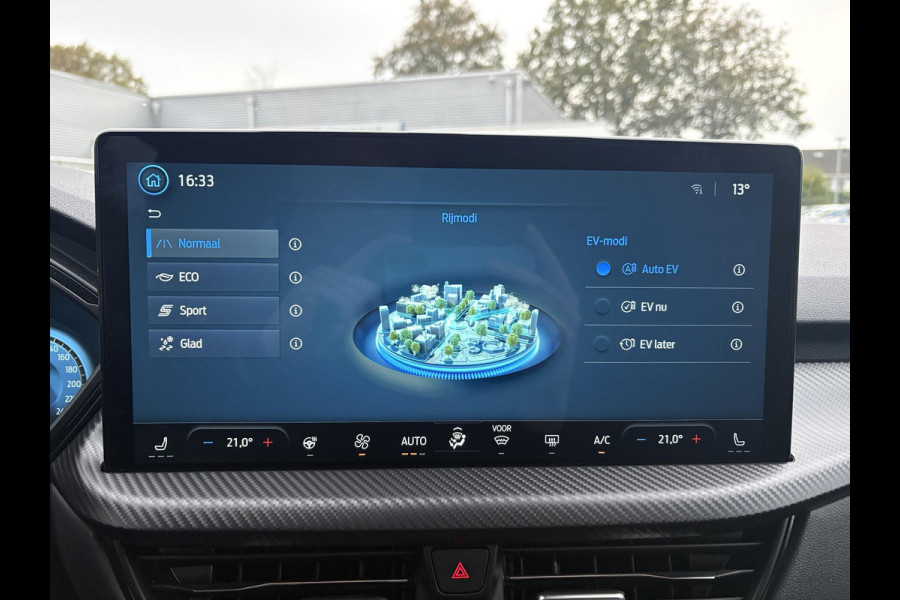 Ford Kuga 2.5 PHEV ST-Line 225pk | Nieuw Model! | Wegklapbare Trekhaak | Winter Pack Ford Kuga 2.5 PHEV ST-Line 225pk | Nieuw Model! | Wegklapbare Trekhaak | Winter Pack