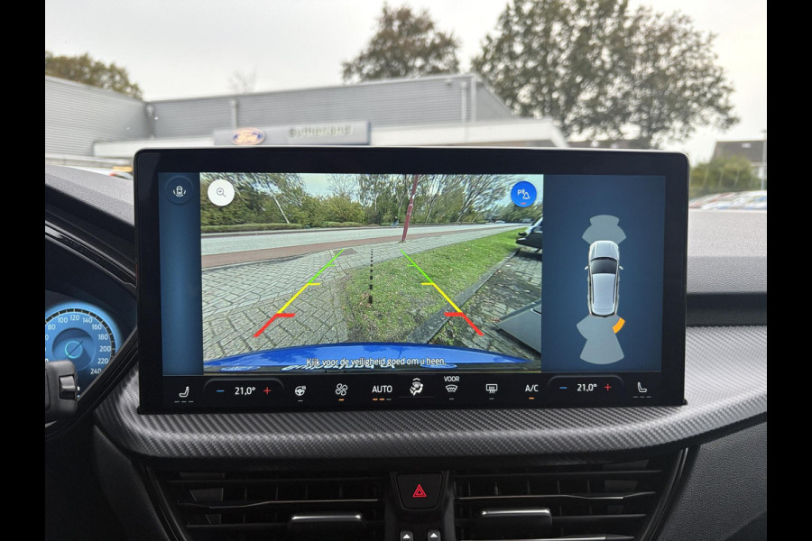 Ford Kuga 2.5 PHEV ST-Line 225pk | Nieuw Model! | Wegklapbare Trekhaak | Winter Pack Ford Kuga 2.5 PHEV ST-Line 225pk | Nieuw Model! | Wegklapbare Trekhaak | Winter Pack